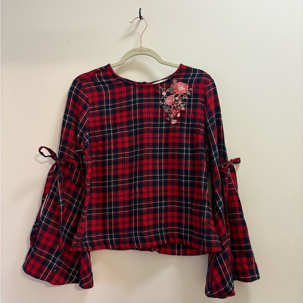 Bell-sleeve flannel shirt size L